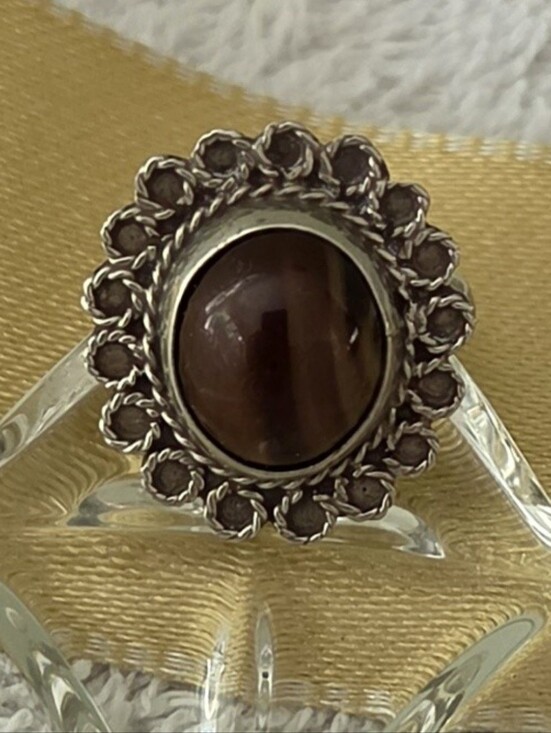 Vintage Jewelry - Vintage Taxco Mexico Sterling Silver Tiger's Eye Scalloped Ring - Size 6